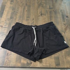 Vuori halo performance Black Drawstring Shorts medium